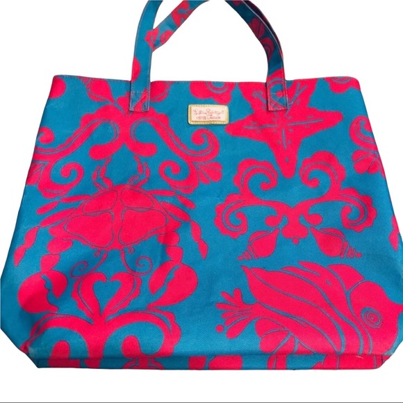Lilly Pulitzer Handbags - LILLY PULITZER Tote for Estée Lauder Crab Tote Bag Pink Blue